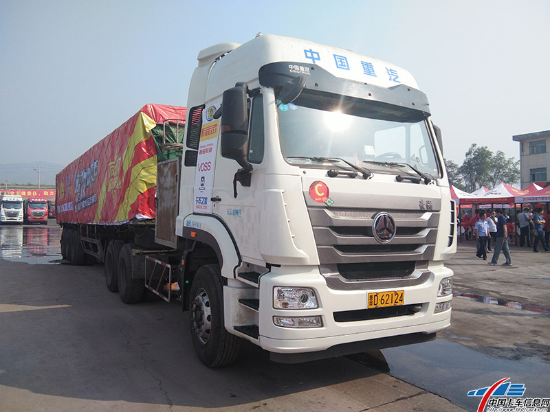 此次比賽用車為昨天小組賽C組車輛豪瀚J7G  430馬力天然氣牽引車