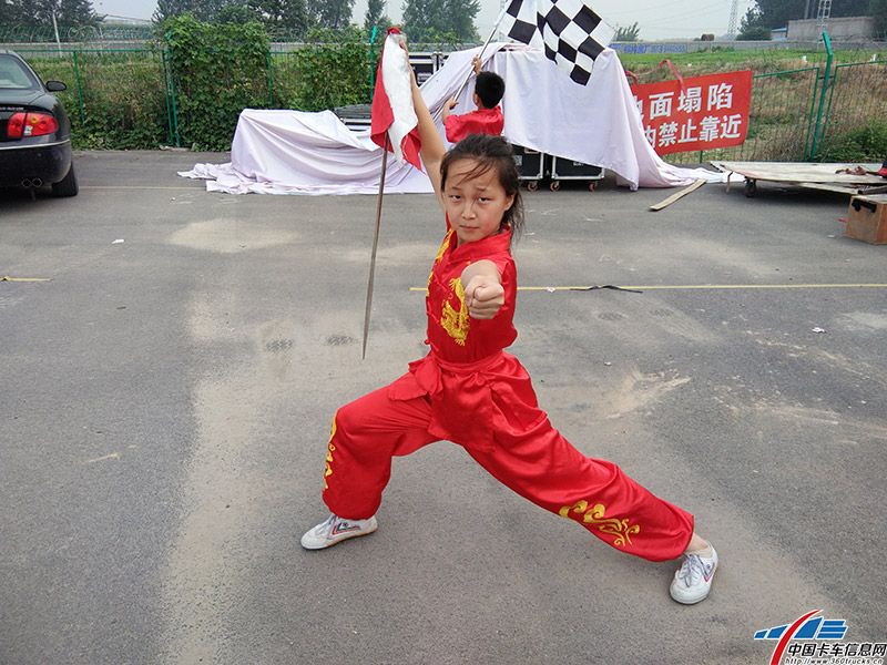 現場參加武術表演的小美女，已經10歲了