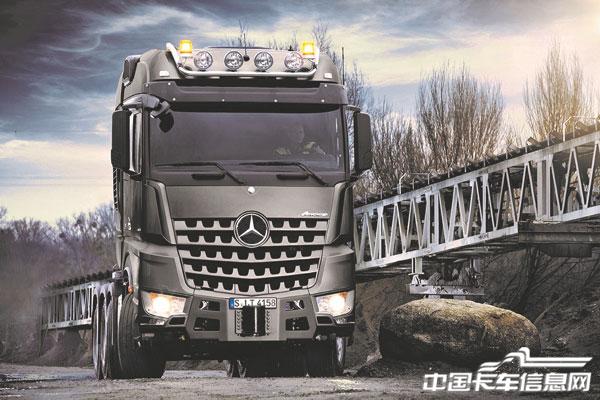 圖4.-Arocs-SLT重型牽引車將引入中國市場.jpg