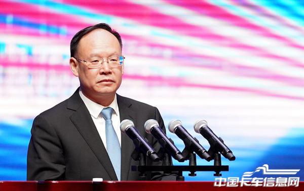 邱現東.jpg